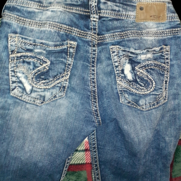 Womens Size w 26 /29 L Silver jeans. Super stretch - Picture 2 of 4